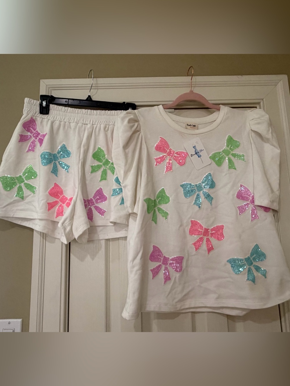 Peach Love Sparkle Bow Set - Large - NWT